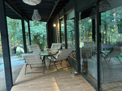 HERMOSA CASA CAMINO VOLCAN$270000000