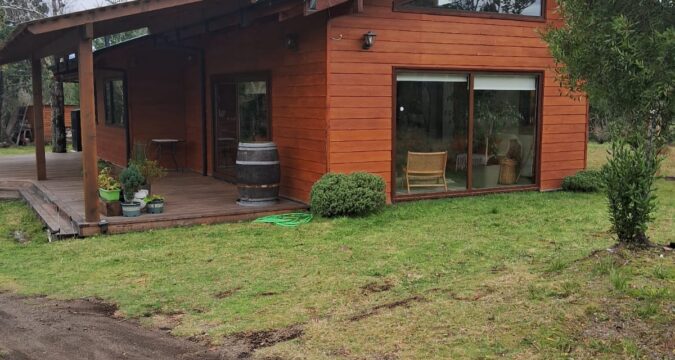 DOS CASAS EN METREÑEHUE $600.000.000