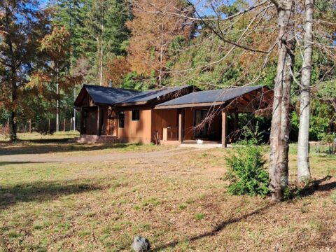 DOS CASAS EN PARCELA$240.000.000